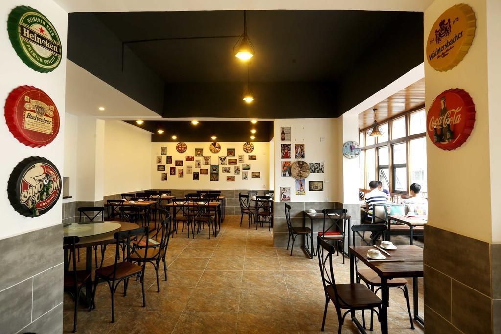 Bugu Hostel Wulingyuan Екстер'єр фото